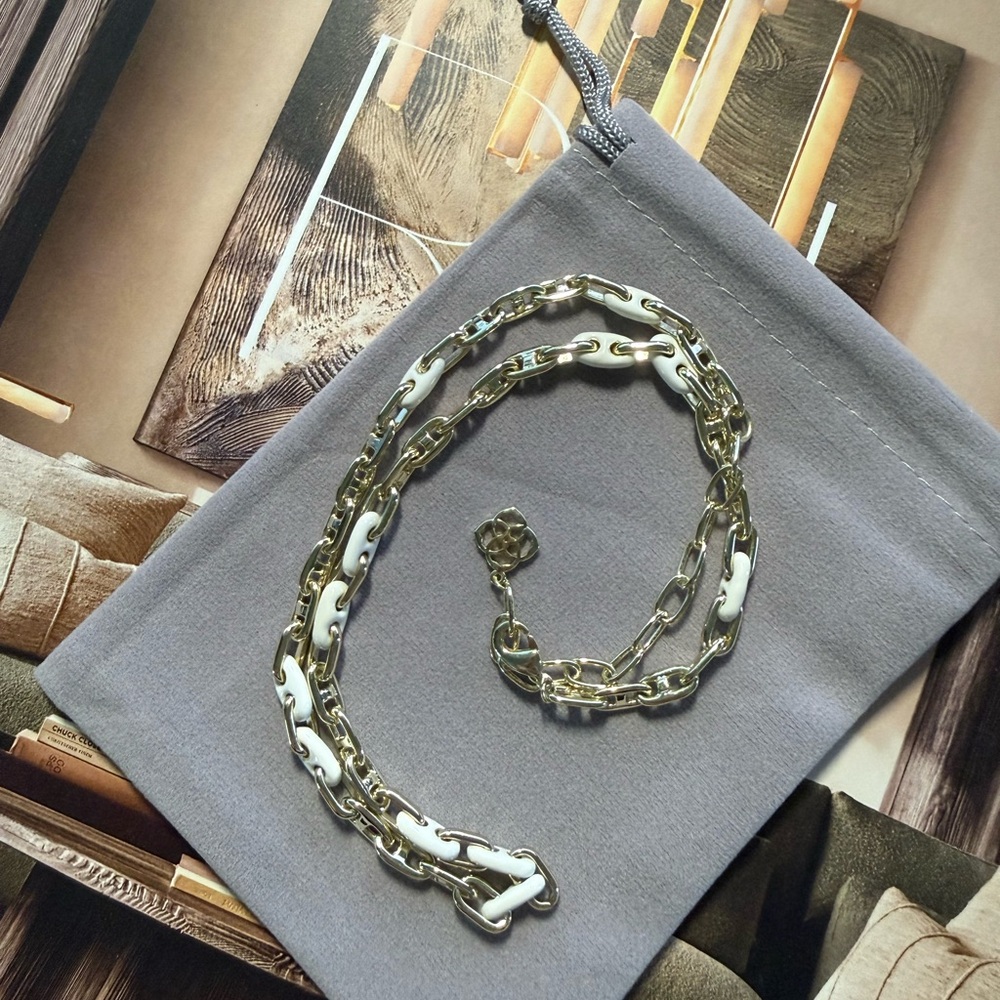 Kendra Scott Bailey Gold and White Enamel Chain Necklace